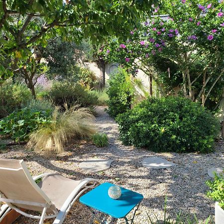 דירות מונפלייה Chez Nous Dans Notre Petit Jardin מראה חיצוני תמונה